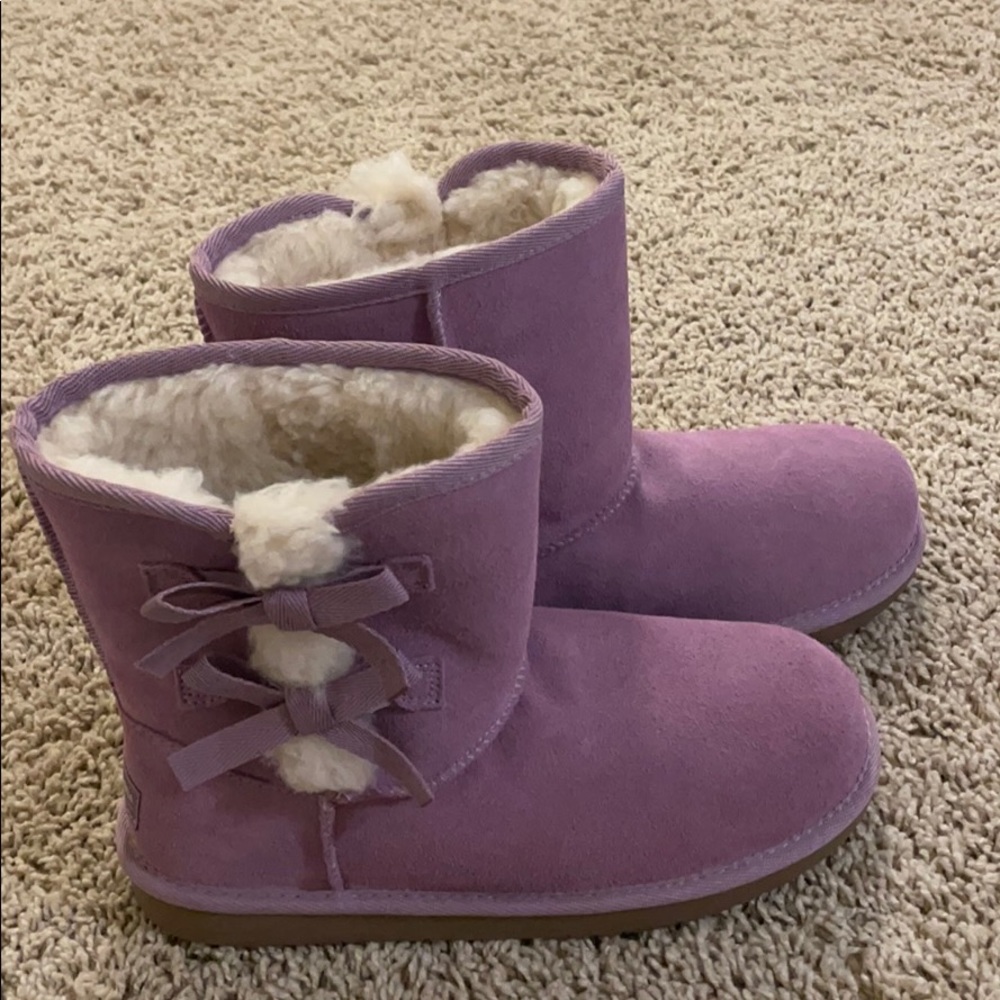 Purple bow ugg boots